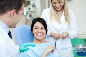 Dentist 60402 | 12 Reasons to See Your Dentist